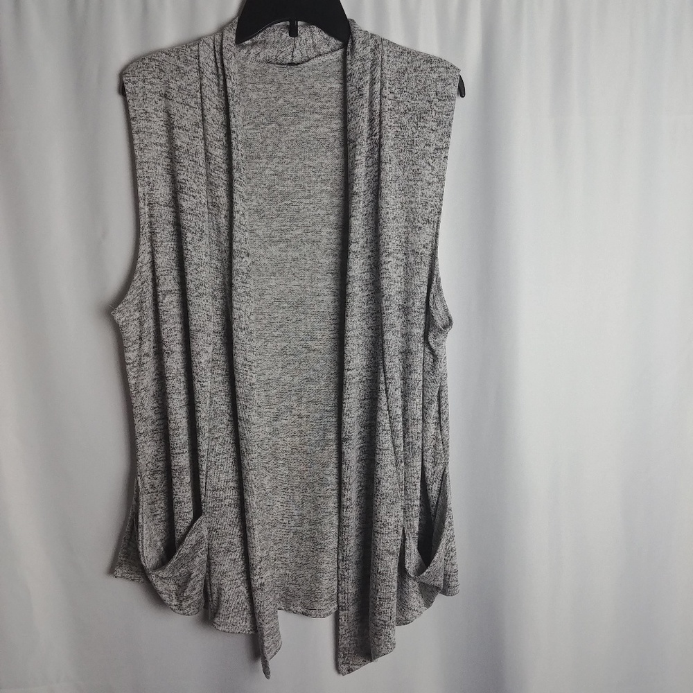 J . M . Fleurette Long Sleeve Cardigan